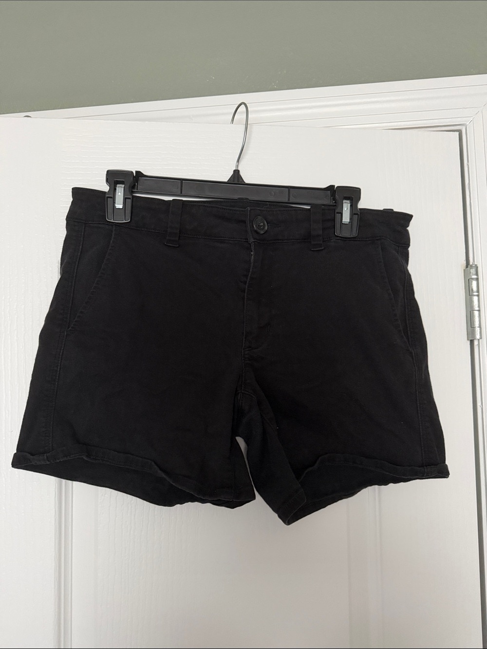American Eagle Outfitters Black Midi Shorts